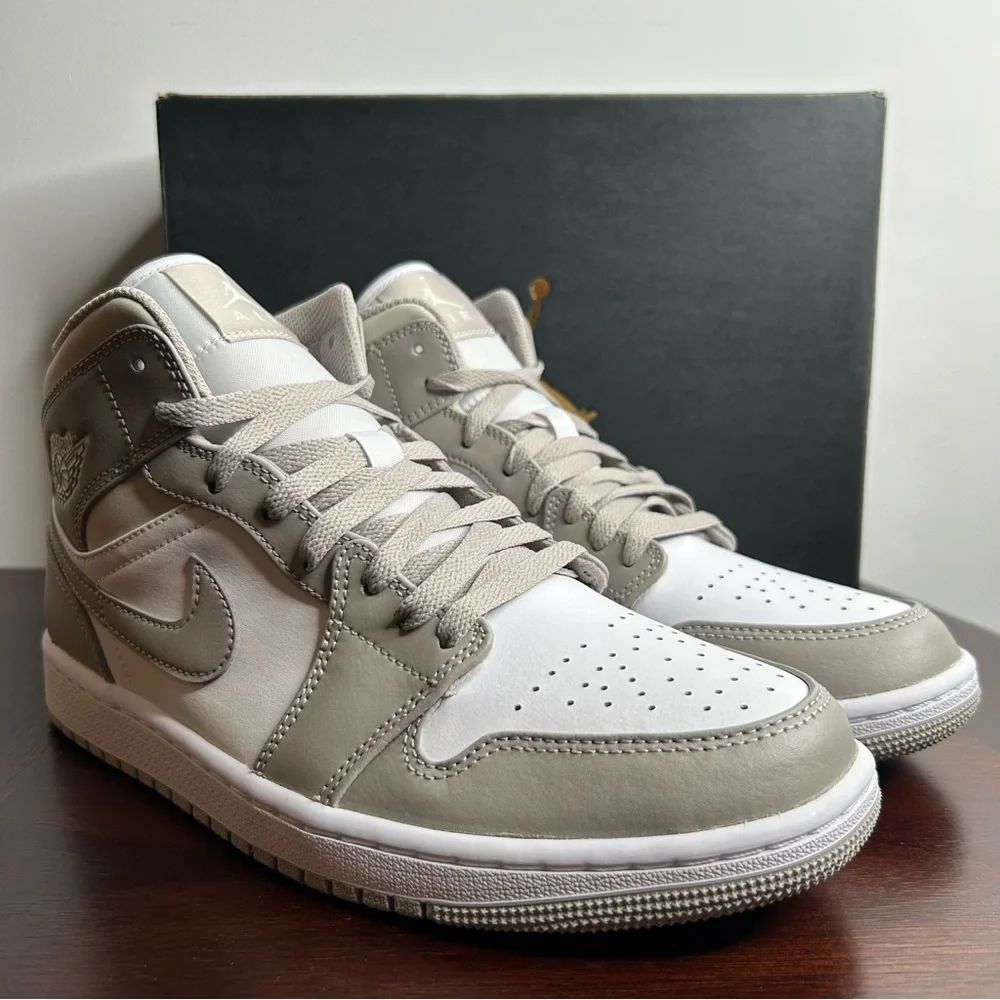 Nike Air Jordan 1 Mid Linen College Grey/Light Bone (8.5M/10W)